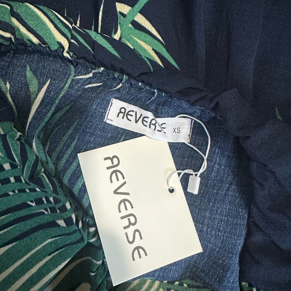 NWT Reverse Romper. Size XS. NWT - image 4